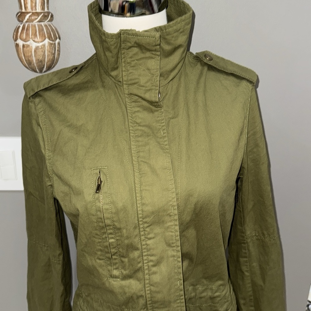 Love Tree Utility Jacket in Olive - Picture 3 of 9